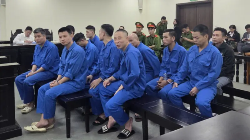 Xử tù 13 bị cáo vụ hối lộ BV Tâm thần TW1